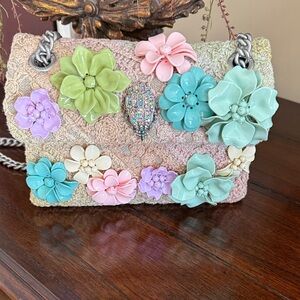 Kurt Geiger Mini Kensington Like new worn once